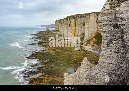 Die Klippen von Etretat, Normandie Frankreich Stockfoto