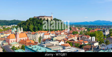 Skyline Ljubljana Ljubljana City Skyline Blick Ljubljana schloss Blick vom Nebotičnik oder Skyscraper Gebäude Ljubljana Slowenien Eu Europa Stockfoto