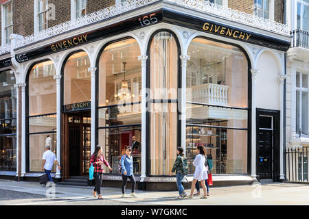 Givenchy Marke Mode und Accessoires Store, shop Exterieur in New Bond Street, Mayfair, London, Großbritannien Stockfoto