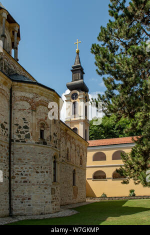 Kloster bei Novo Hopovo, Serbien Stockfoto