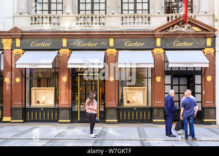 Cartier jewellery‎ Marke Store, Juwelier shop Exterieur in New Bond Street, Mayfair, London, Großbritannien Stockfoto