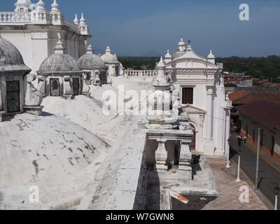 Nicaragua, León, Kathedrale, Real und renommierten Basilika Kathedrale der Himmelfahrt der Jungfrau Maria, Dach. Stockfoto