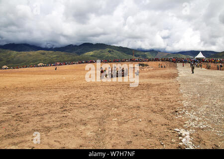 Wamena/Papua, Indonesien - 09 Aug 2016. Nationale Festival der lokalen Stämme in Wamena Stadt, Papua Stockfoto