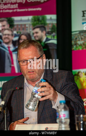 6. August 2019, die St. Mary's College in Belfast. Doug Beattie UUP. war eines der zentralen Führung Zahlen von politischen Parteien, der auf der Insel Irland, die ihre Sicht auf aktuelle Themen wie Brexit und die Grenze Umfrage vorgestellt Stockfoto