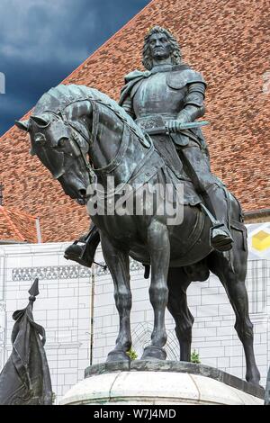 Reiter Statue des ungarischen Königs Matthias Corvinus, 1443-1490, Cluj-Napoca, Rumänien Stockfoto