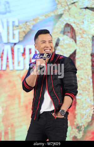 Hong Kong Darsteller Donnie Yen nimmt an einer Pressekonferenz zur Premiere seines neuen Films "Chasing The Dragon' in Peking, China, 20. September 2017. Stockfoto