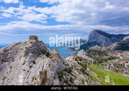 Luftaufnahme der Genueser Festung in Perugia, Krim. Stockfoto