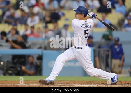 Los Angeles, USA. 6. Aug 2019. Los Angeles Dodgers shortstop Corey Seager (5) verdoppelt sich während des Spiels zwischen den St. Louis Cardinals und die Los Angeles Dodgers at Dodger Stadium Los Angeles, CA. (Foto von Peter Joneleit) Credit: Cal Sport Media/Alamy leben Nachrichten Stockfoto