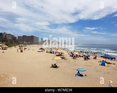 Am Strand von Durban, Kwazulu Natal, Südafrika Stockfoto