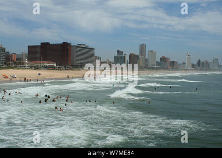 Am Strand von Durban, Kwazulu Natal, Südafrika Stockfoto