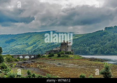 Eilean Donan Castle - mehrere Ansichten Stockfoto