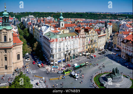 In Prag in der Tschechischen Republik. Luftbild der Altstadt Stockfoto