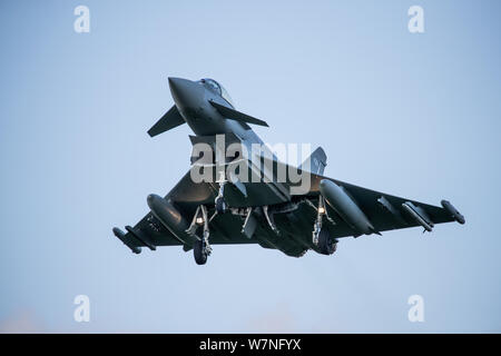 Die RAF-Eurofighter Typhoon FGR 4 während der Training Missionen an RAF Coningsby, UK. Stockfoto