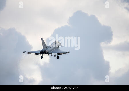 Die RAF-Eurofighter Typhoon FGR 4 während der Training Missionen an RAF Coningsby, UK. Stockfoto