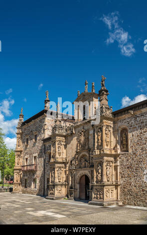 Universidad Sancti Spiritus (Universität des Heiligen Geistes), 16. Jahrhundert, plateresken Stil, in Oñati, Provinz Gipuzkoa, Baskenland, Spanien Stockfoto