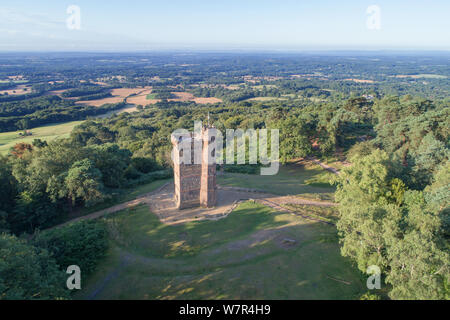 Areial Ansicht von Leith Hill Tower auf der Surrey Hills in der Nähe von Dorking surrey Stockfoto