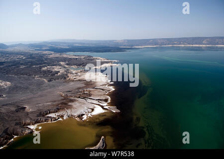 Lake Assal Shoreline - Africas niedrigsten Punkt in 515 Meter unter dem Meeresspiegel, Dschibuti, März 2008 Stockfoto