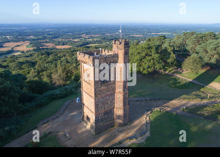 Areial Ansicht von Leith Hill Tower auf der Surrey Hills in der Nähe von Dorking surrey Stockfoto