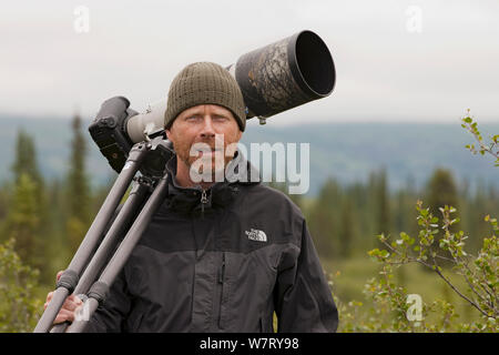 Naturfotograf Ingo Arndt auf Lage, Denali National Park, Alaska, USA, Juli 2012. Stockfoto