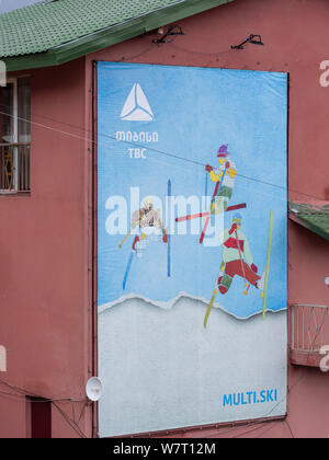 Plakatwand in Gudauri an Geogian Military Road, Mzcheta-Mtianeti, Georgien, Europa Stockfoto