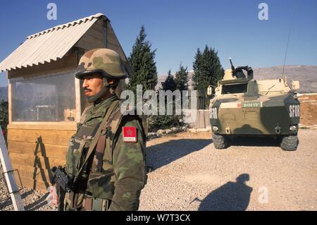 Die NATO-Intervention in Bosnien Herzegowina, marokkanischen Armee Kontrollpunkt in Mostar (März 1998) Stockfoto