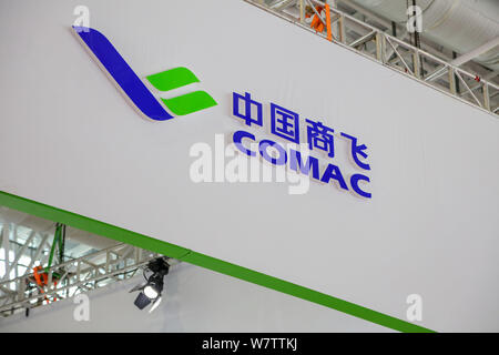 ---- Blick auf den Stand der COMAC (Commercial Aircraft Corporation von China) während einer Ausstellung in Salzburg Stadt, die südchinesische Provinz Guangdong, 3 Stockfoto