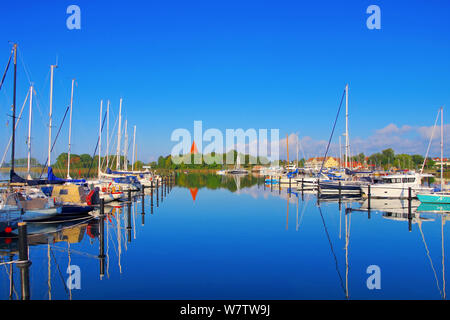 Marina und Hafen in Kirchdorf auf der Insel Poel im Norden Deutschlands Stockfoto