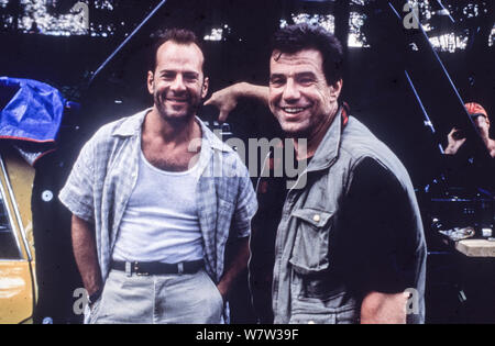 Bruce Willis, John mctiernan, hart mit einer Rache, 1995 Stockfoto
