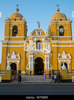 Trujillo, drittgrößte Stadt, Kathedrale, Quadrat, koloniale wichtige Gebäude, Norden von Peru, Südamerika Stockfoto