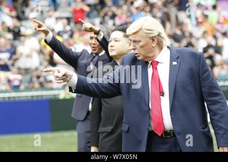 (Von links) Entertainer, der frühere US-Präsident Barack Obama, Kim Jong-un, Oberster Führer der Demokratischen Volksrepublik Korea (DVRK Stockfoto