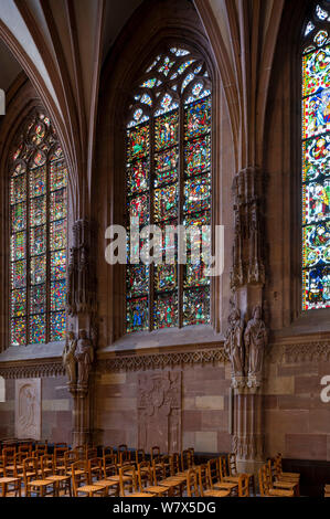 Straßburger Münster, Cathédrale Notre-Dame de Strasbourg, Laurentiuskapelle, Fenster Stockfoto