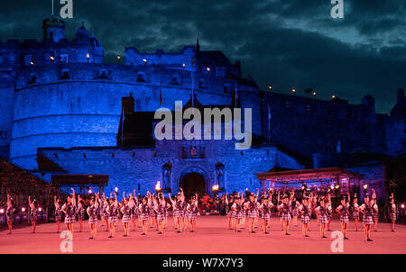 Edinburgh, Schottland, Großbritannien. 5. August 2019. Die Royal Edinburgh Military Tattoo ist Teil des Edinburgh International Festival. Abgebildet; die Tätowierung Dance Company Stockfoto