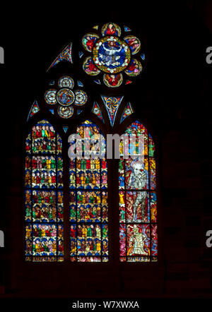 Straßburger Münster, Cathédrale Notre-Dame de Strasbourg, südliches Seitenschiff, 1. Fenster von Westen, Jüngstes Gericht Stockfoto