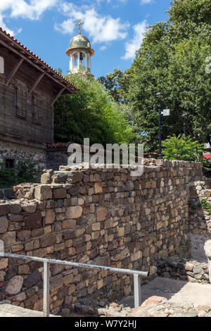 SOZOPOL, Bulgarien - 10. AUGUST 2018: die orthodoxe Kirche St. George, Region Burgas, Bulgarien Stockfoto