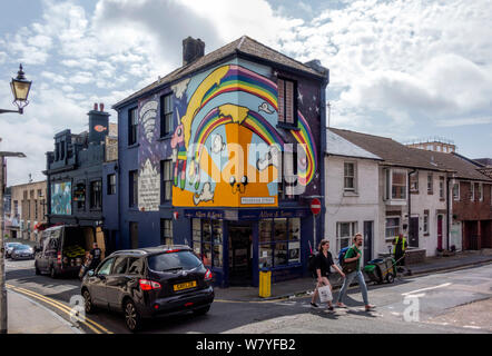 Farbenfrohe Wandgemälde Frederick Street, Brighton, East Sussex UK Stockfoto