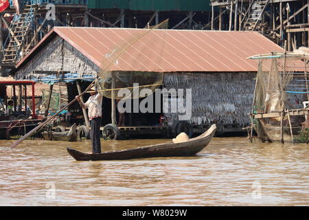 Angeln am Tonle Sap Stockfoto