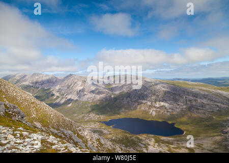 Die lange Kante des Foinaven von Arkle, Sutherland, Schottland gesehen Stockfoto