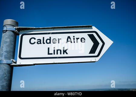 Calder Aire Link Zeichen auf Wadsworth Moor, auf dem walshaw Immobilien, in der Nähe von Hardcastle Crags, Calderdale, Großbritannien Stockfoto