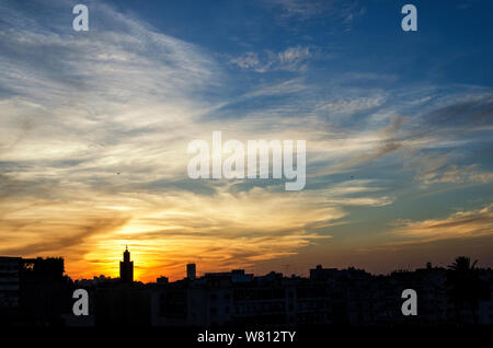 Sonnenuntergang in Casablanca, Marokko von Abd-Elilah Ouassif. Stockfoto