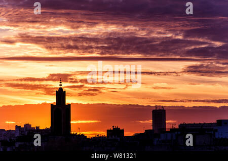 Sonnenuntergang in Casablanca, Marokko von Abd-Elilah Ouassif. Stockfoto