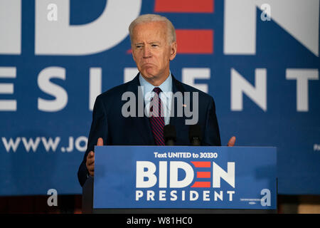 Burlington, Iowa, USA. 7 Aug, 2019. 2020 Demokratische Präsidentschaftskandidat, Joe Biden, spricht auf einer Wahlkampfveranstaltung in Burlington, Iowa am Mittwoch, 7. August 2019. Biden tritt weg eine 4 Tages Tour von Burlington, Iowa, USA. Credit: Alex Edelman/CNP | Verwendung der weltweiten Kredit: dpa/Alamy leben Nachrichten Stockfoto