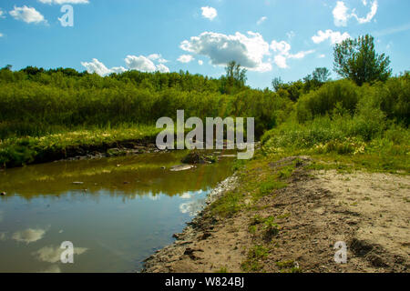 Blick auf den South Saskatchewan River in Saskatoon Saskatchewan Kanada Stockfoto