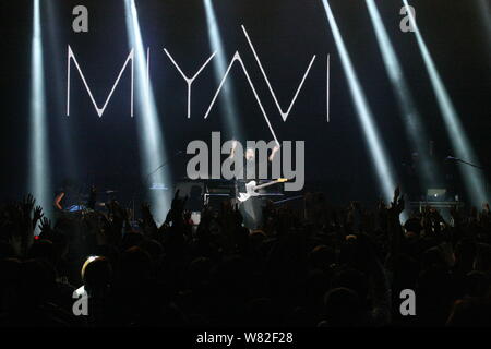 Japanische Sänger und Schauspieler Takamasa Ishihara, besser bekannt unter seinem Künstlernamen Miyavi bekannt, der während eines Konzerts in Taipei, Taiwan, 26. Februar 2017. Stockfoto
