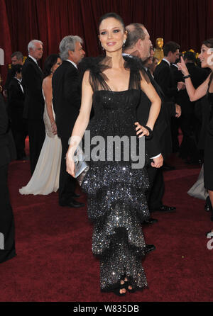 LOS ANGELES, Ca. März 07, 2010: Georgina Chapman auf der 82. jährlichen Academy Awards im Kodak Theater, Hollywood. © 2010 Paul Smith/Featureflash Stockfoto