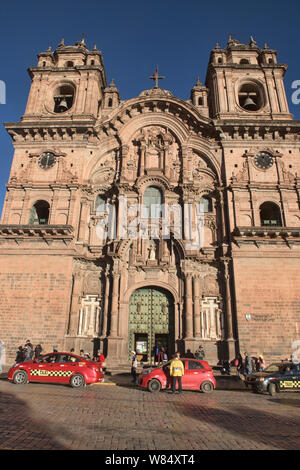 Die Compañia de Jesus Kirche in der Plaza de Armas, Cusco, Peru Stockfoto