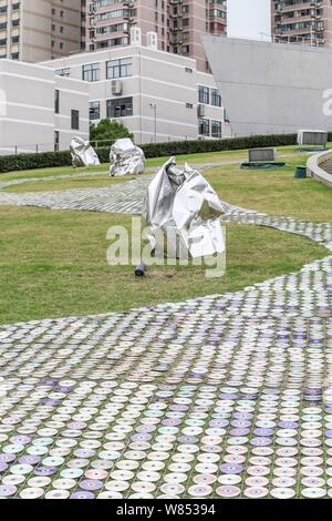 Anzeigen von Skulpturen in Shanghai Jing An internationale Skulptur Projekt in Shanghai, China, 21. September 2016. Die 2016 Jing'an Internationalen Scu Stockfoto