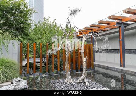 Anzeigen von Skulpturen in Shanghai Jing An internationale Skulptur Projekt in Shanghai, China, 21. September 2016. Die 2016 Jing'an Internationalen Scu Stockfoto