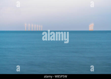 Gunfleet Sands Offshore Wind Farm, Clacton-on-Sea Essex UK. Juli 2019 Stockfoto