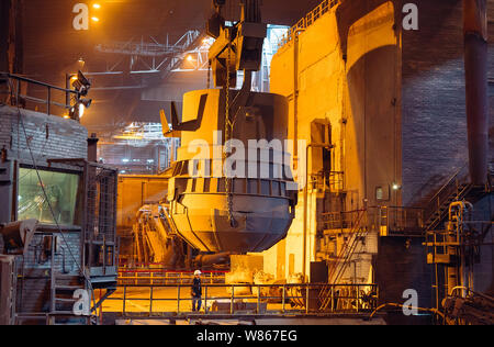 Offene Feuerstelle Workshop der metallurgischen Werk. Stockfoto