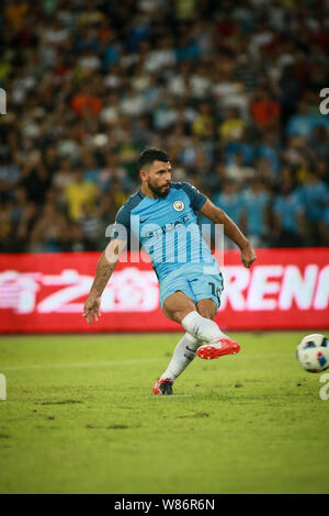 Sergio Agüero von Manchester City schießt gegen Borussia Dortmund im Elfmeterschießen der Shenzhen Match des Internationalen Champion 2016 Stockfoto